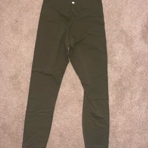 Lululemon pants